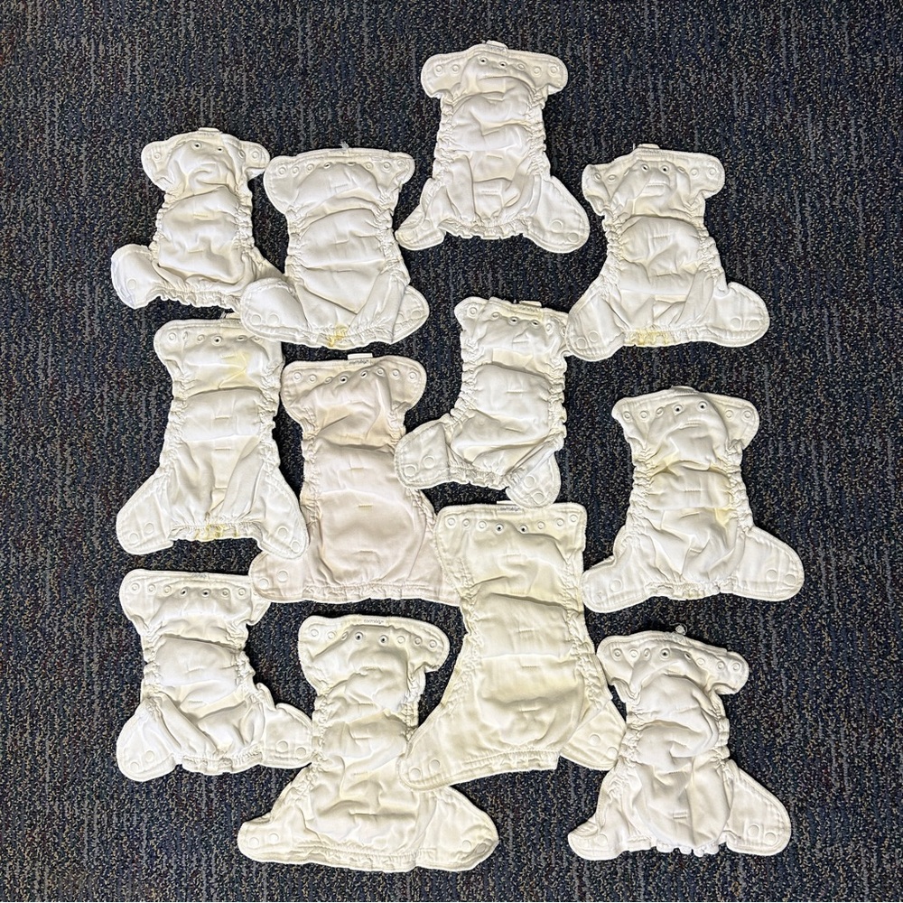 Bundle of Esembly Size 1 Diapers - Picture 3 of 8